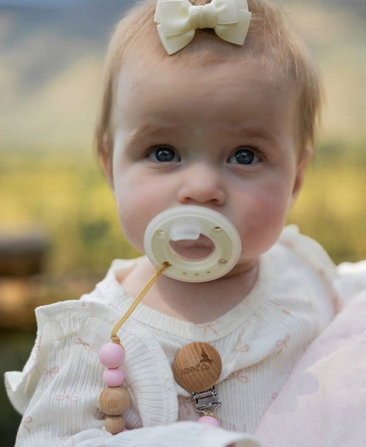 Chupones de miel: ¿son seguros para tu bebé? | The Cool Baby MX